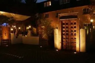 Hotel-restaurant Kolossos ノイス