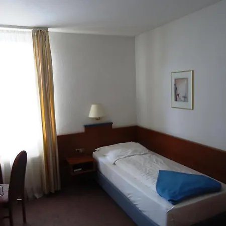 ホテル Hotel-restaurant Kolossos